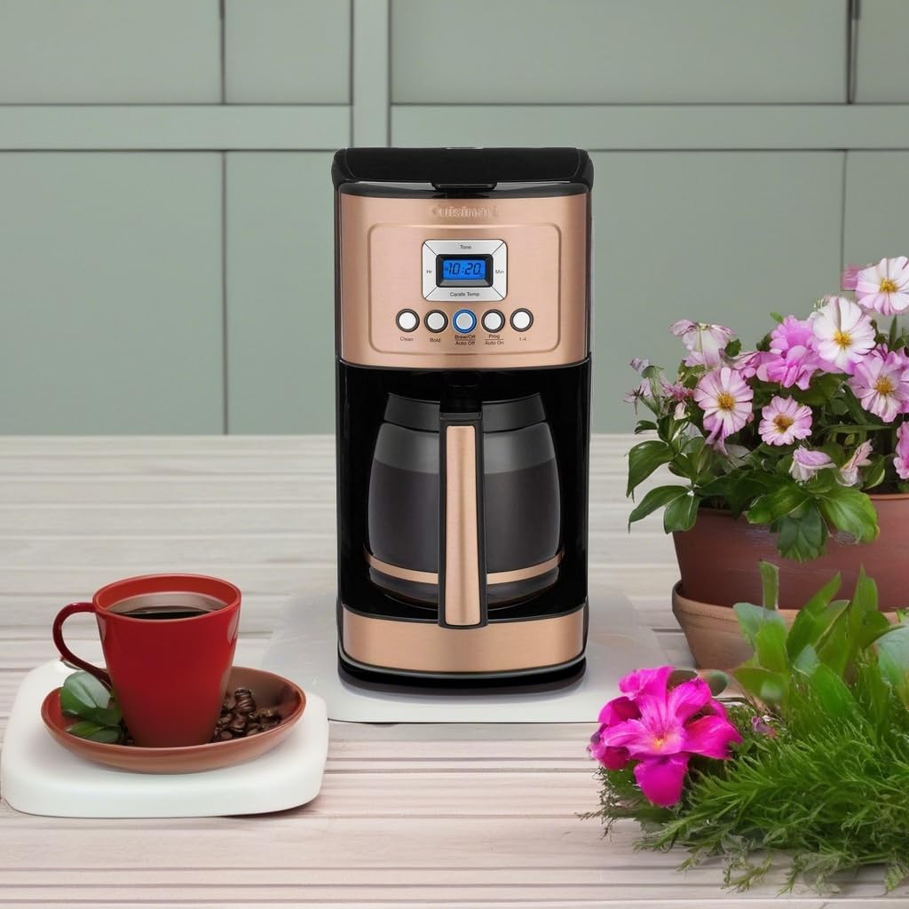 14 Cup Programmable Coffeemaker P744