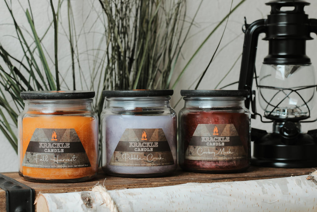 16 oz Vanilla Coffee Scented Candle with Wooden Wick M477